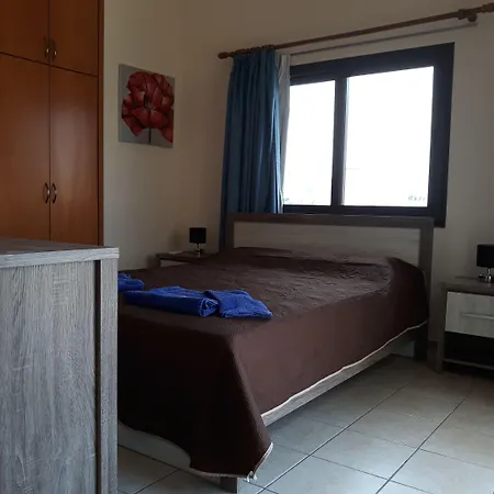 Marinea Villa Klorakas