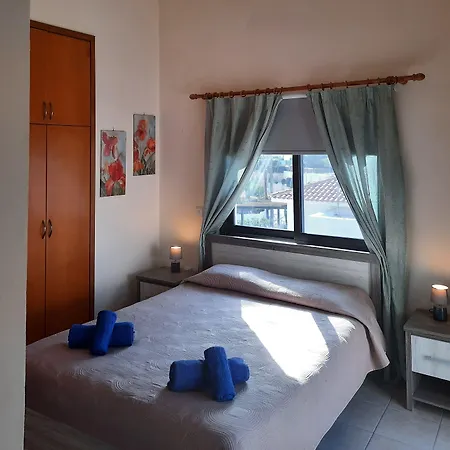 Marinea Villa Klorakas