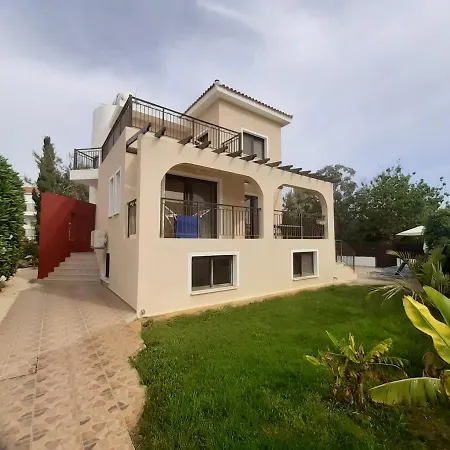 וילה Marinea Klorakas