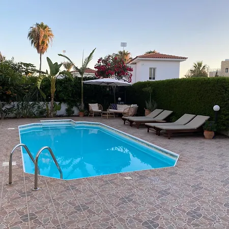 Marinea Villa Klorakas
