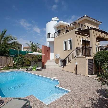 וילה Marinea Klorakas