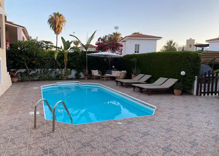 Marinea Villa Klorakas