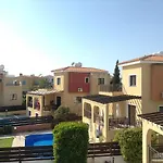 Villa Marinea *