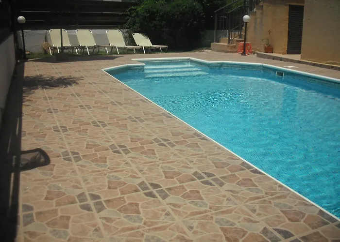 Villa Marinea *